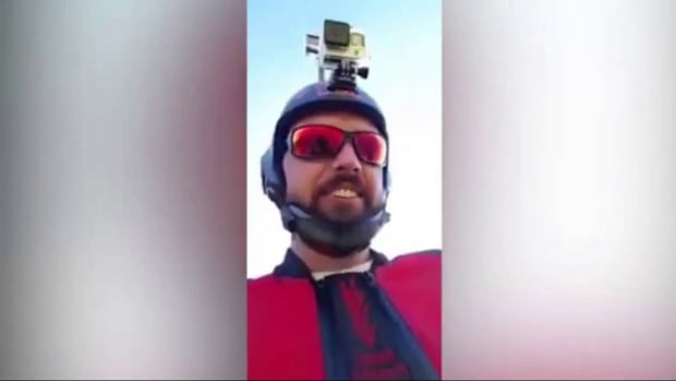 extreme-exposure-base-jumper-lead.jpg